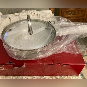 NIB Parini Signature Series Stainless Steel 9.5" Chicken Fryer Pan w/Lid